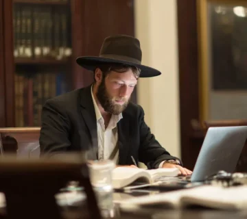 מסכת עוקצים סדר טהרות